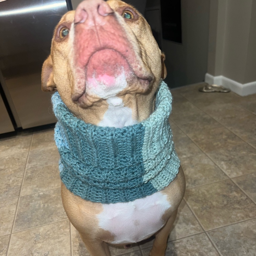 Stretchy blue crochet neck warmer HOMEMADE